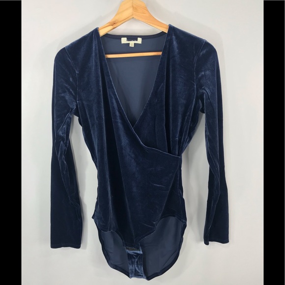 Madewell Blue Velvet Bodysuit - Picture 2 of 3